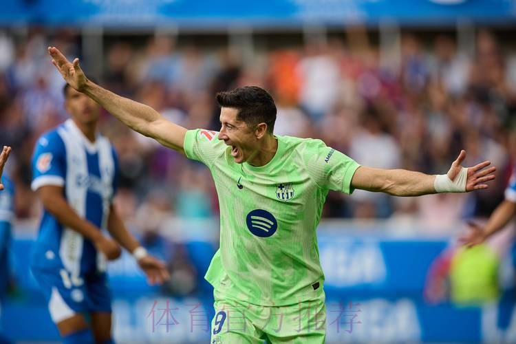 西媒:莱万21年有离队想法首先询问皇马 但遭后者拒绝 西媒:莱万21年有离队想法首先询问皇马 但遭后者拒绝